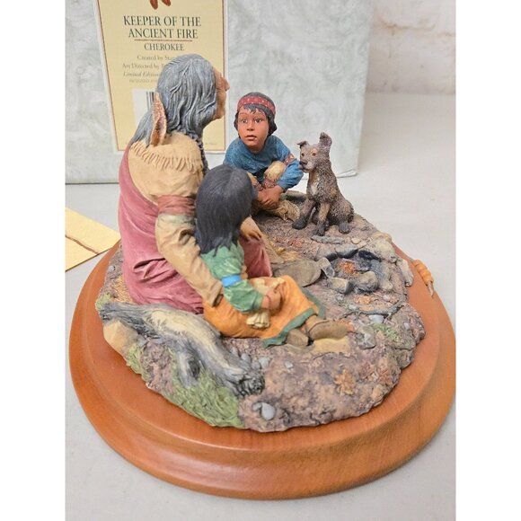 Native American Heritage Collection Keeper The Ancient Fire Cherokee Figurine - Picture 5 of 6